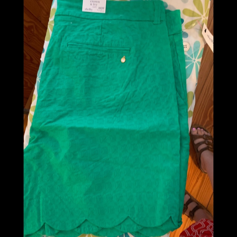 BNWT crown and Ivy shorts 18w